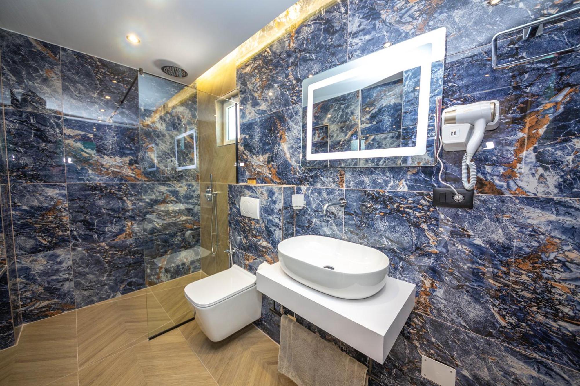Hotel New Crystal Ksamil Dış mekan fotoğraf
